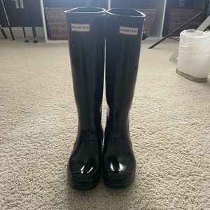Black Hunter boots